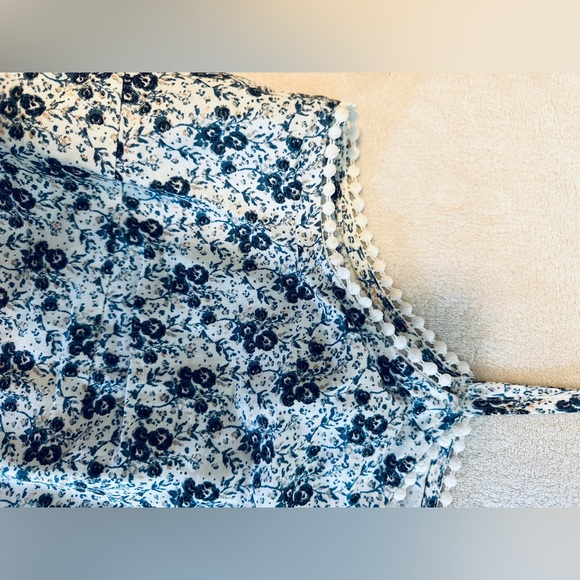 Loft White Floral Tank NWT 16 - Picture 3 of 5